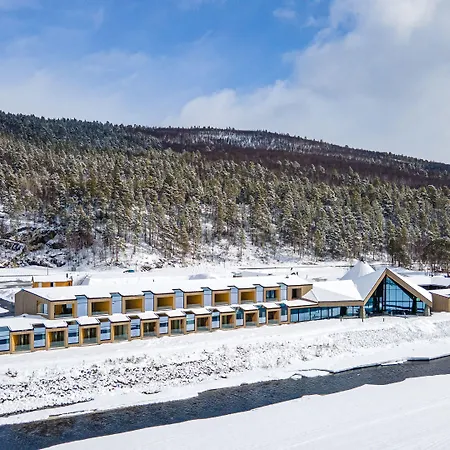 Üdülőközpont Sorrisniva Arctic Wilderness 3*